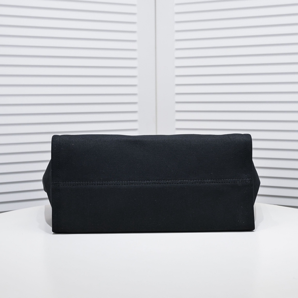 シャネルバッグ内部構造